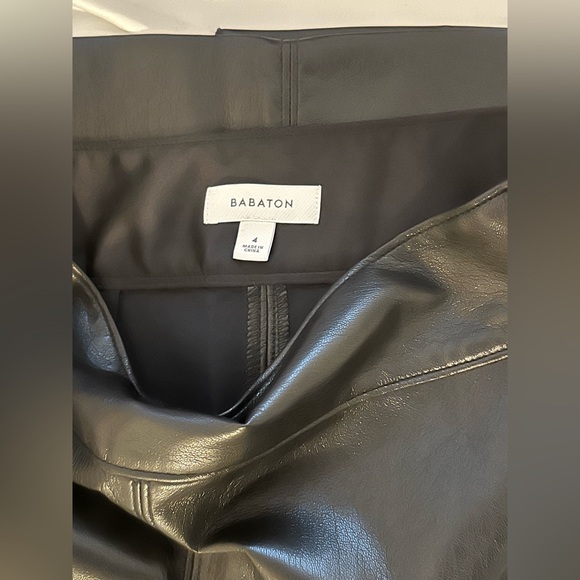 Aritiza Babaton midi pegu skirt in size 4. Slit in the front - Picture 4 of 4